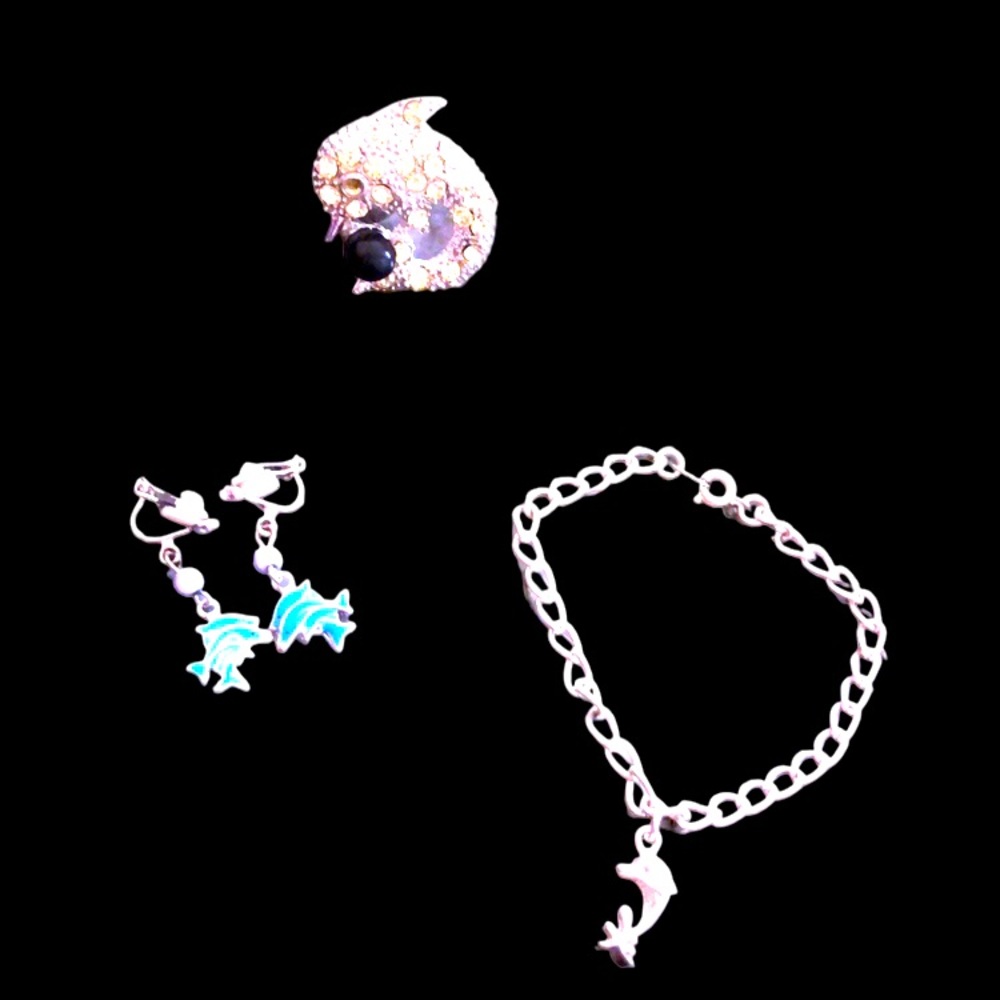 Coastal Grandma Dolphin Vintage Jewlery Pin Brooch Bracelet‎ Earrings 80s